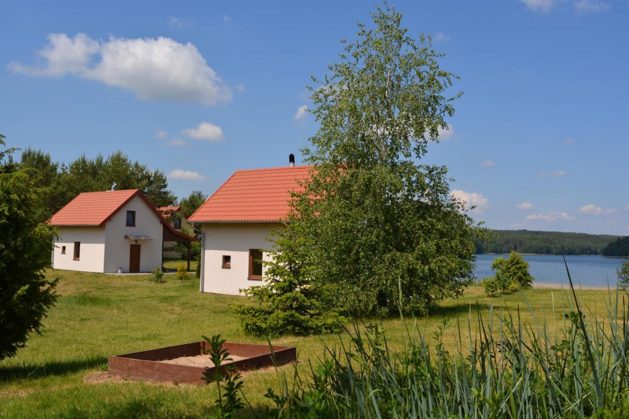 Posiadlosc Nad Zatoka リン エクステリア 写真